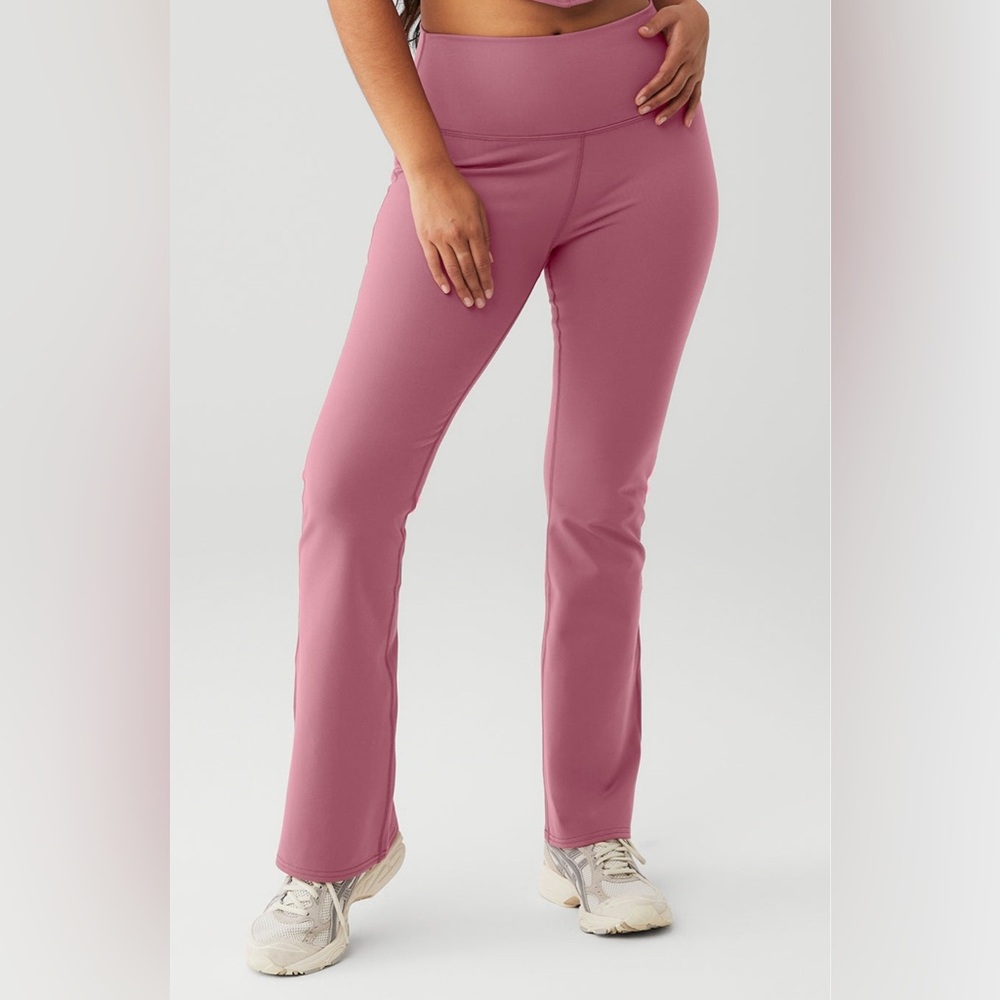 Alo’s bootcut Pink Bottoms